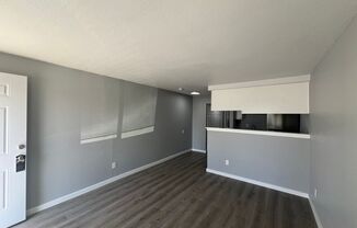 1 bed, 1 bath, 850 sqft, $1,195, Unit 14500-14509