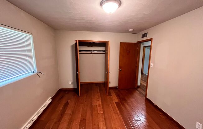 3 beds, 1 bath, $2,850