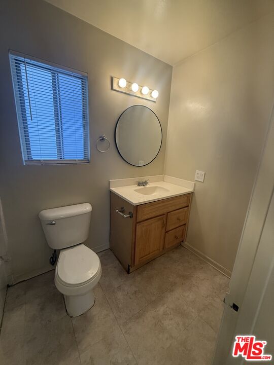 1166 AMHERST AVE