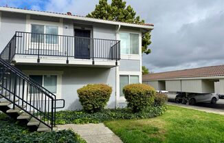 $2,190 / 1 BEDROOM CONDO - PRIME LOCATION! $500 Off 1st Payment!