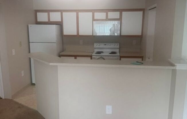 1 bed, 1 bath, 721 sqft, $1,395, Unit 7-106