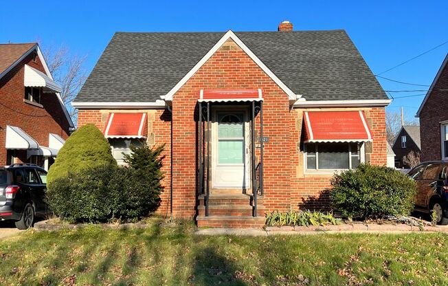 1521 Silver - Spacious Wickliffe Home