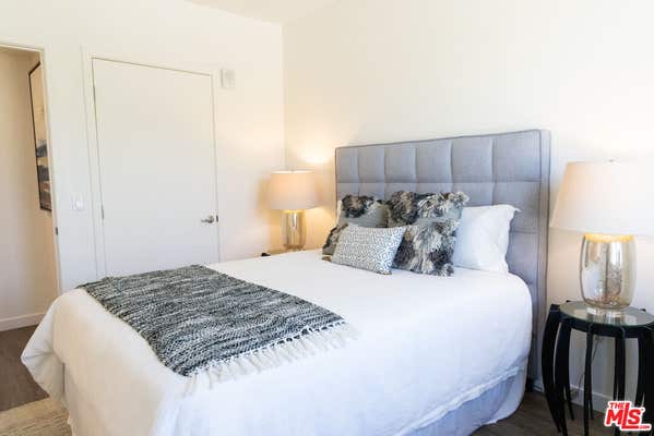 2 beds, 2 baths, 971 sqft, $4,752, Unit 205W