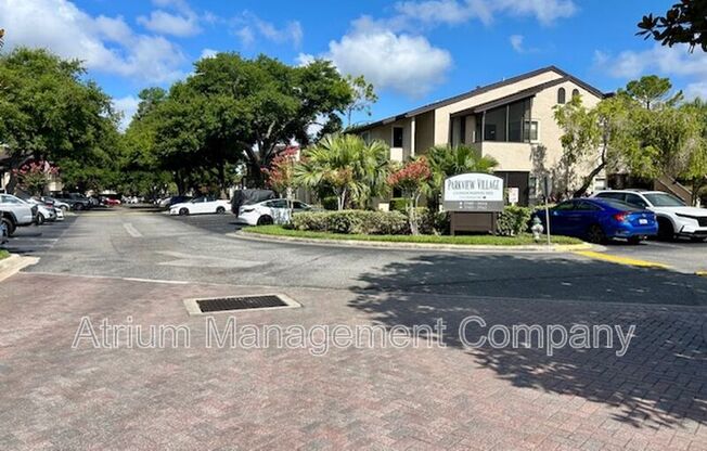 3002 Antique Oaks Cir