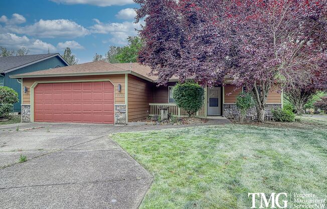Charming 3 Bedroom Home in Beautiful Camas Neighborhood