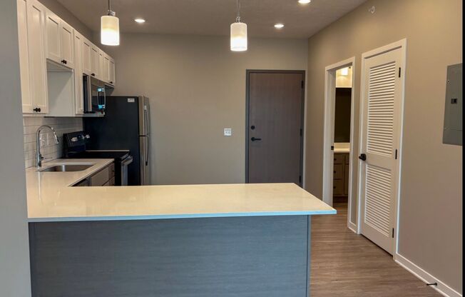 Studio, 1 bath, 601 sqft, $1,149, Unit 411