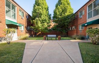 Renovated 1BD/1BATHS