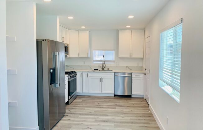 Newly Constructed 2BD/1BA Duplex Available in Linda Vista!