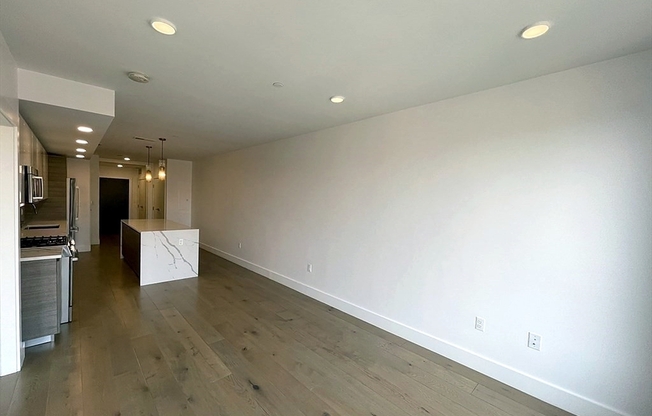 1 bed, 1 bath, 779 sqft, $3,200, Unit 203