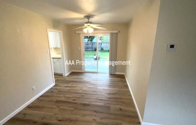 Pleasant Hill Gregory Gardens 3 bedroom 1 bath 1042 sq ft updated kitchen & bath, new vinyl plank flooring!