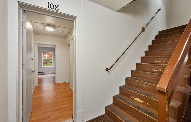 1 bed, 1 bath, 625 sqft, $1,625, Unit 108