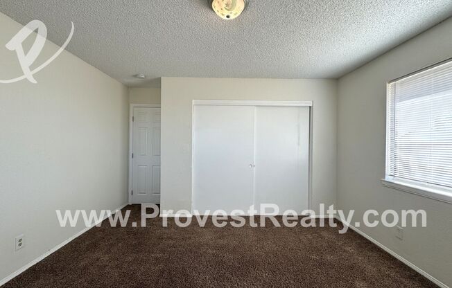 3 beds, 2 baths, $2,100