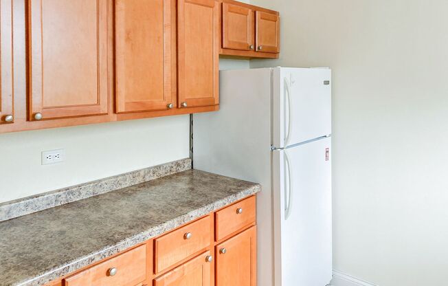 1 bed, 1 bath, 925 sqft, $1,750, Unit 3927-2