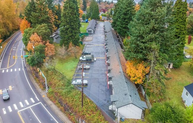 Skyway Apartments