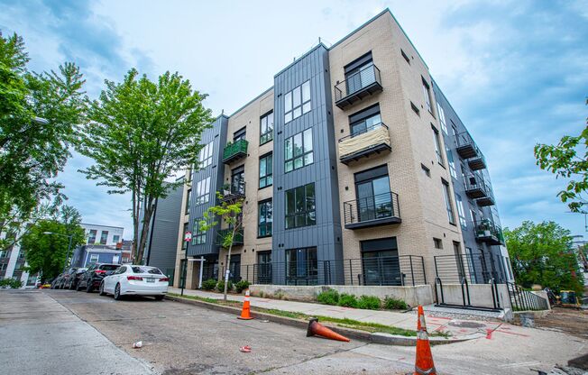 Charming 1 BR/1 BA Condo in Trinidad!