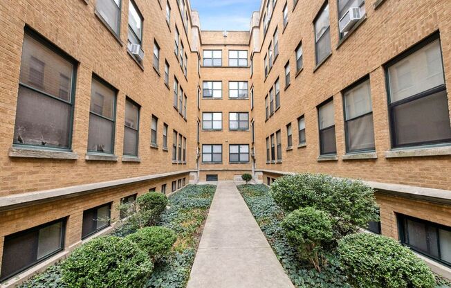 One bedroom Unit in South Shore