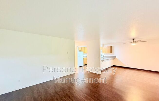 3412 NE 66th Ave