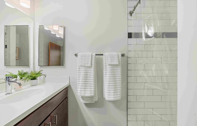 Studio, 1 bath, 452 sqft, $797, Unit B203
