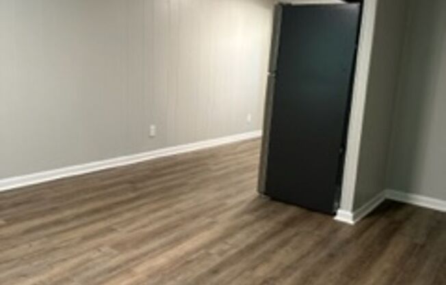 1 bed, 1 bath, 570 sqft, $700, Unit CS 47