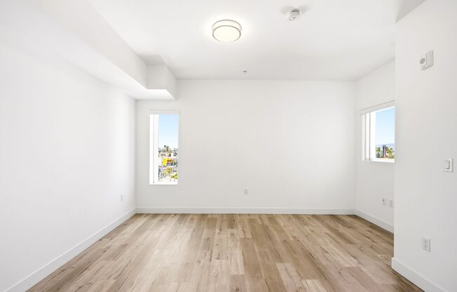 2 beds, 2 baths, 1,037 sqft, $2,950, Unit 407