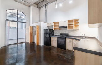 1 bed, 1 bath, 728 sqft, $1,615, Unit 147