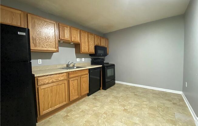 2 beds, 1 bath, 1,000 sqft, $1,345, Unit Unit 6