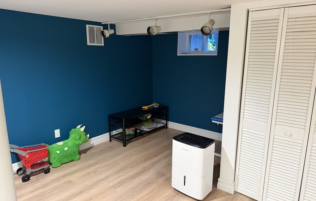 2 beds, 2.5 baths, 2,173 sqft, $5,500, Unit 5