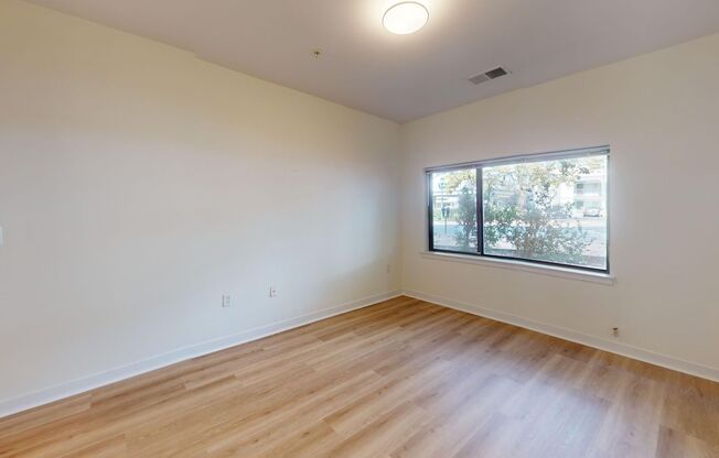 2 beds, 2 baths, $2,500, Unit Unit 104