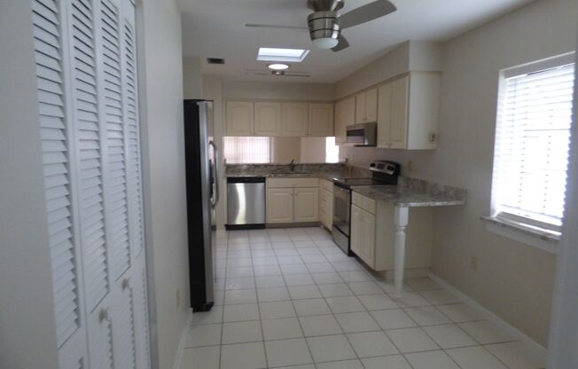 3 beds, 2 baths, $2,195