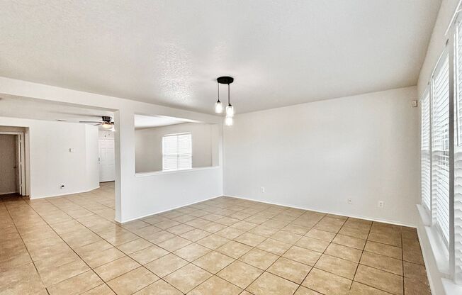 Spacious 2 story home!