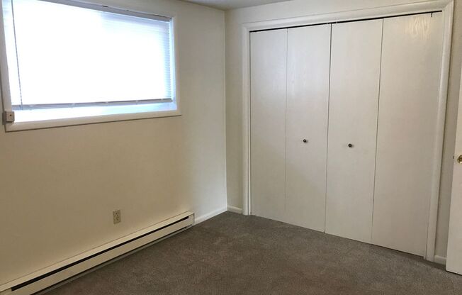 1 bed, 1 bath, 620 sqft, $950, Unit 749-21