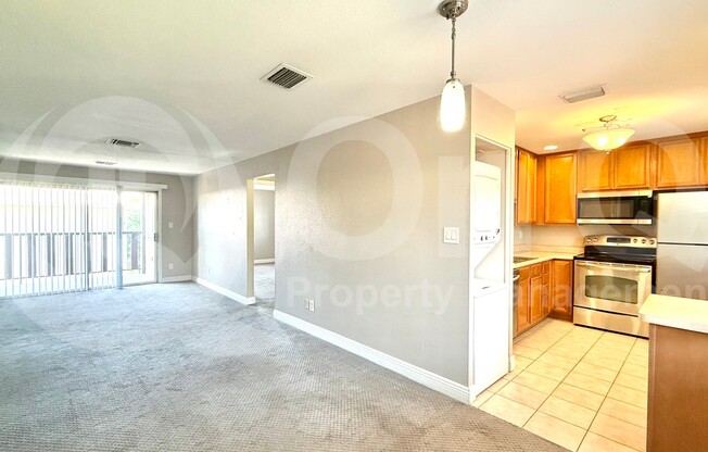 1 bed, 1 bath, 960 sqft, $1,549, Unit 218