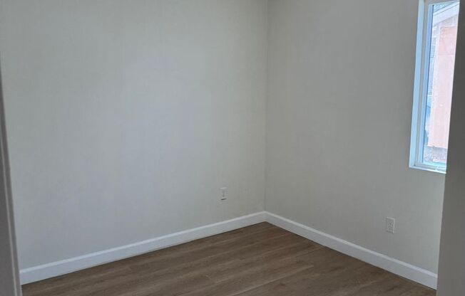 1 bedroom 1 bath brand new ADU Style home.