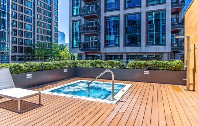 1 bed, 1 bath, 691 sqft, $5,650, Unit 1912