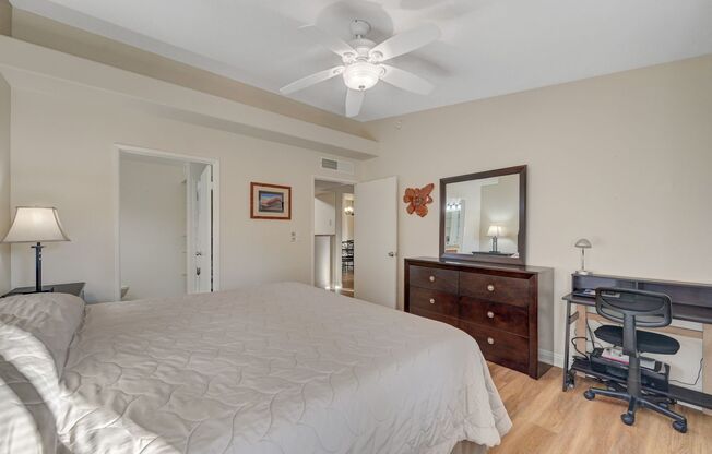 2 beds, 2 baths, $1,650, Unit # 1071