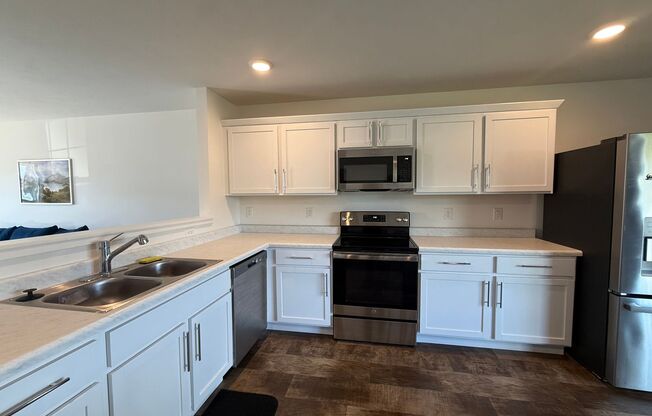 Spacious & Partially Furnished 5-Bedroom Colonial in Allendale's Maple Pond Community