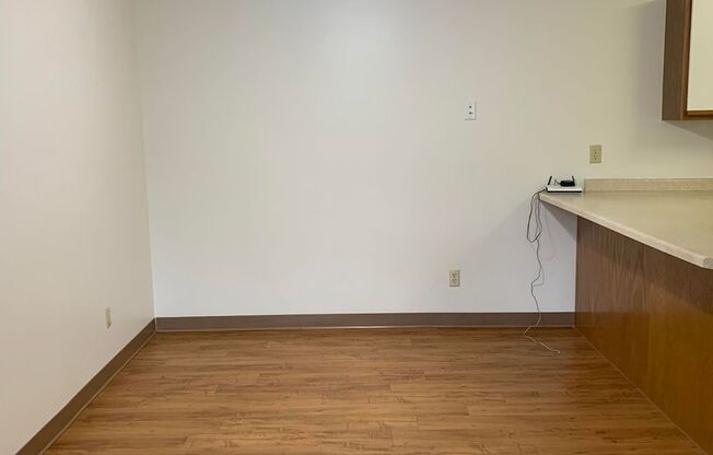 2 beds, 2 baths, $1,075, Unit 1736-203