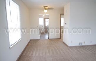 BARNES 3526/3606 S 82nd St