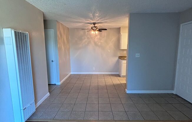 1 bed, 1 bath, 704 sqft, $1,345, Unit 16