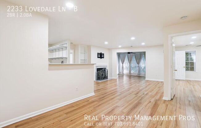 2233 LOVEDALE LN