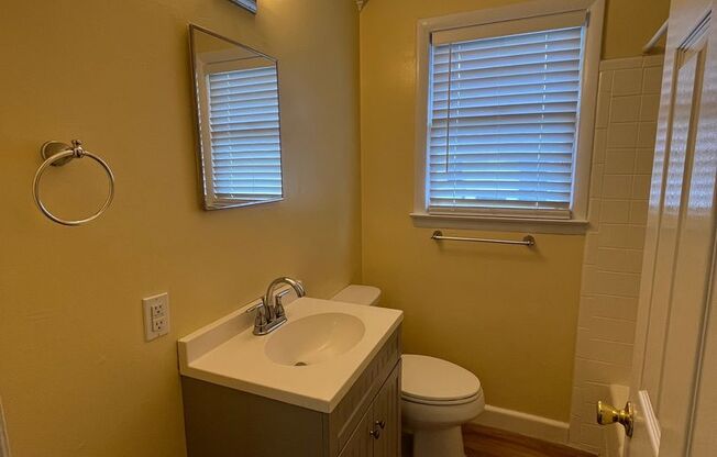 3 Bedroom Home in Live Oak Neighborhood