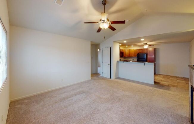 3 beds, 2 baths, 1,320 sqft, $1,860