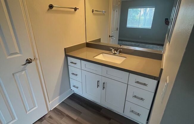 2 beds, 2 baths, 1,015 sqft, $2,795, Unit 215