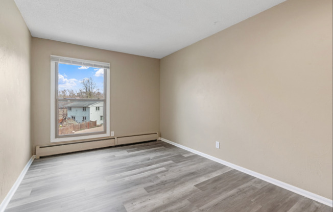 1 bed, 1 bath, 725 sqft, $1,250, Unit 102
