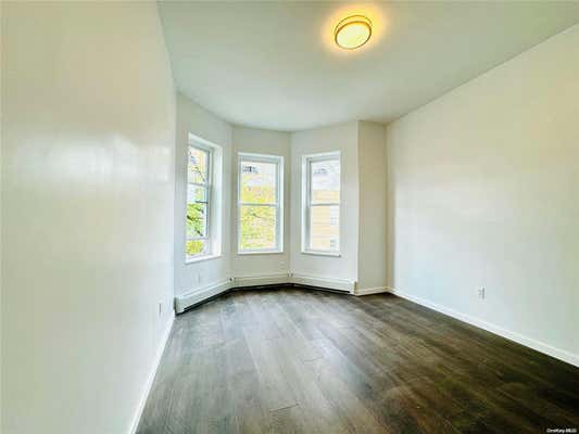 3 beds, 2 baths, 1,000 sqft, $3,099, Unit 2