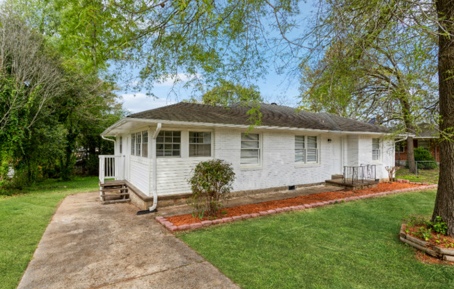 267 WAYNE AVE