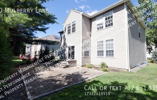 20 MULBERRY LN