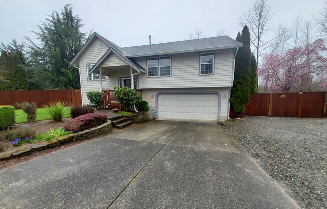 4 bedroom 2.75 bath, Huge Fenced Yard with Landscaping Included!!