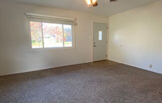 3 beds, 1 bath, $1,250