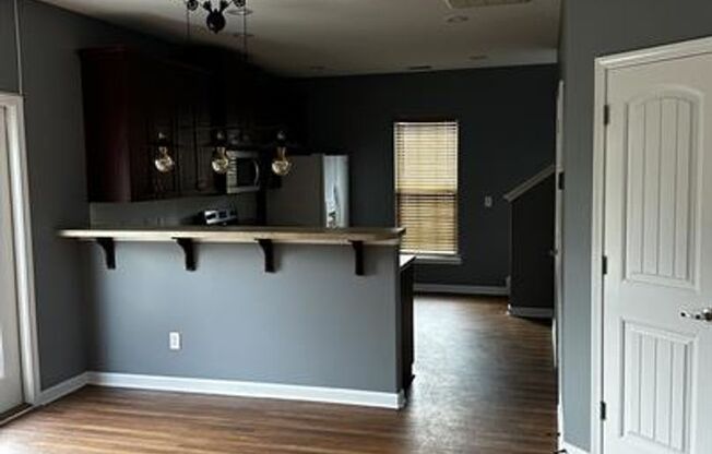 MOVE IN READY!